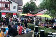 Stadtfest Flussufer