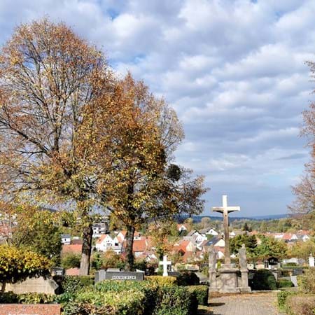 Friedhof Baunach Herbst